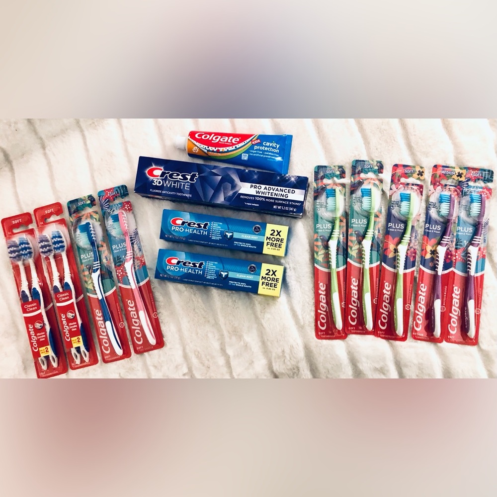 Funny Santa Dental Hygiene Stocking Stuffer | 19 pc Set Toothpaste Toothbrushes